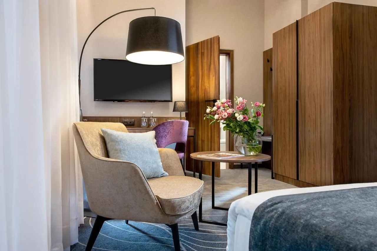 ****  Hotel M29 Krakow Polonya