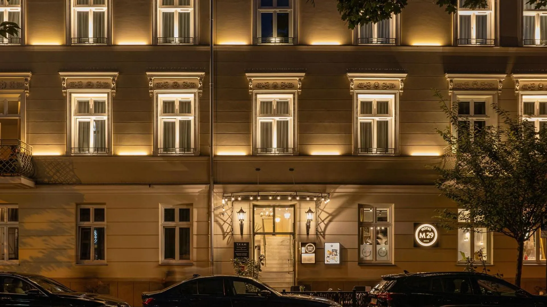Hotel M29 Krakau 4*,